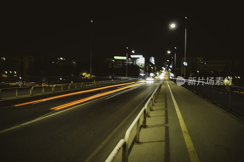 交通城市夜晚