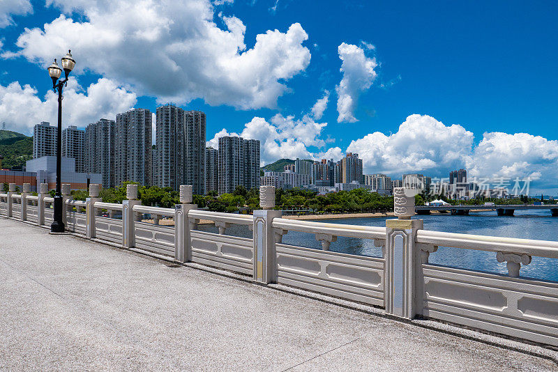 沥源桥，香港沙田的一座行人天桥