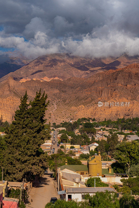 风景如画的旧金山德蒂尔卡拉，一个小城市在Jujuy省，阿根廷。