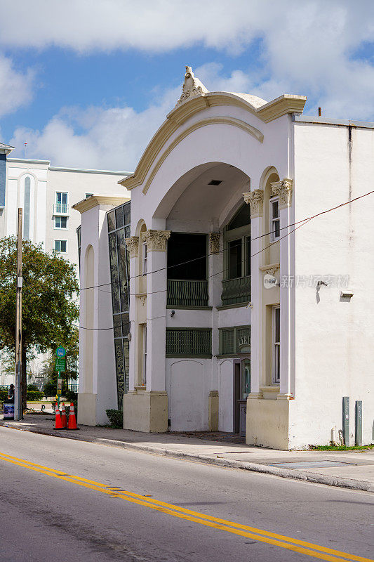 迈阿密上城区历史悠久的抒情剧院大楼