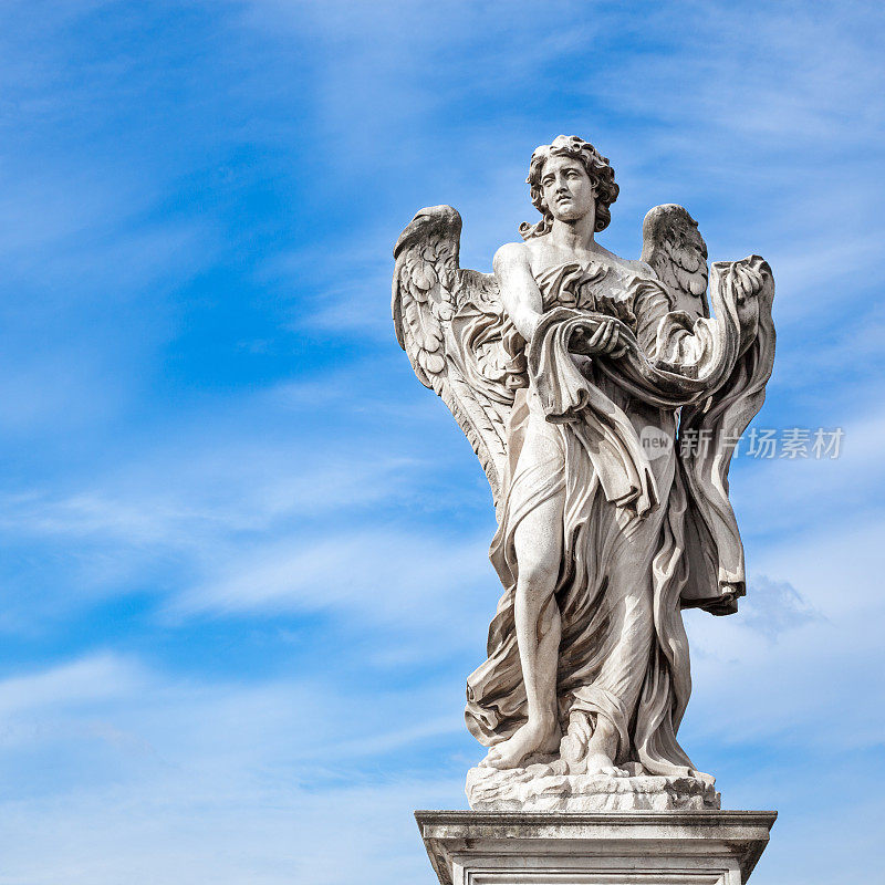 在罗马圣天使桥上，贝尔尼尼的天使雕像