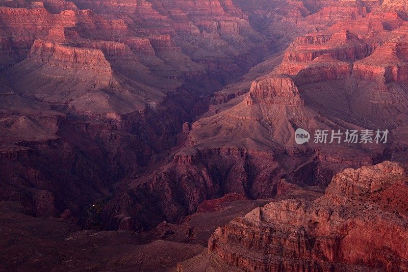 日落时分的美国亚利桑那州大峡谷