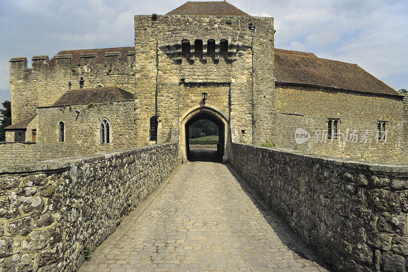 城堡之门