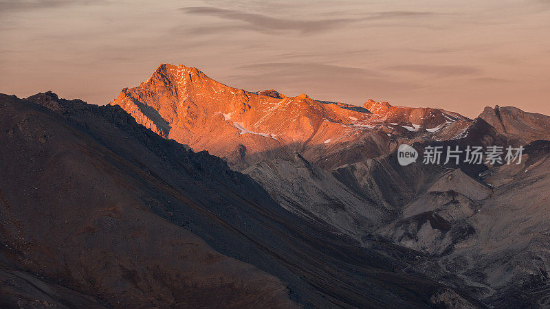 夕阳在山