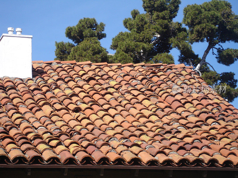 圣芭芭拉的瓦屋顶