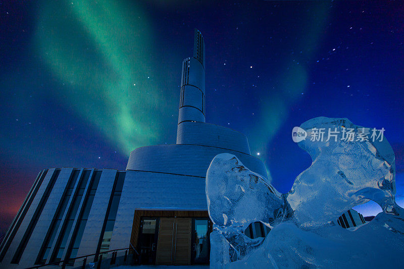 北极光大教堂阿尔塔挪威与北极光
