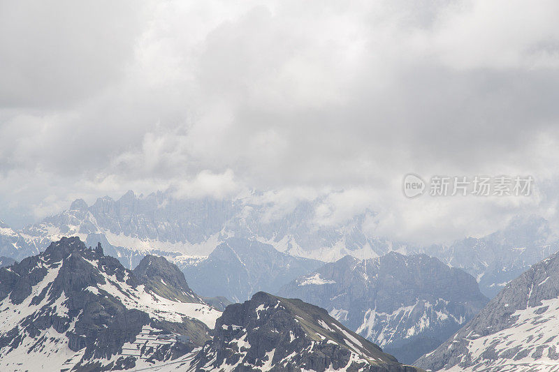 阿尔卑斯山的风景