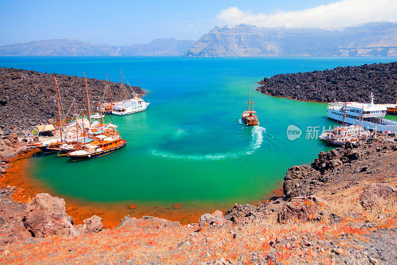 尼亚加孟尼火山岛，圣托里尼岛