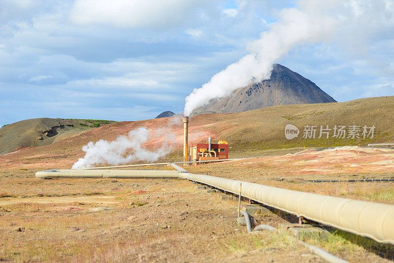 冰岛的温泉蒸汽发电厂