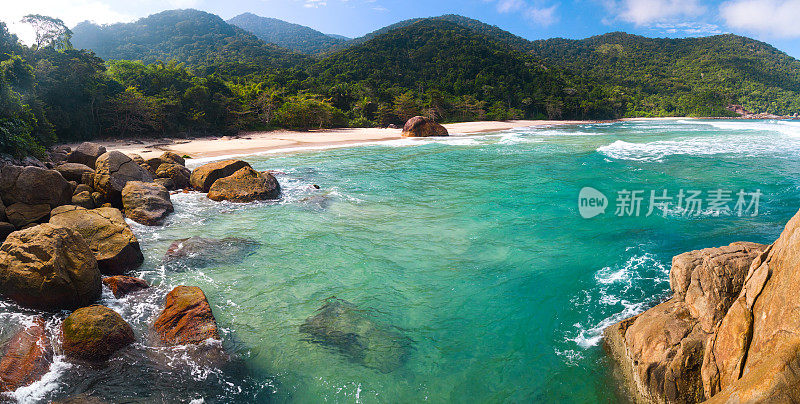 热带海滩全景