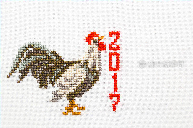 象征2017公鸡绣花白布。