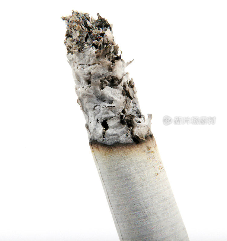 香烟孤立在白色背景上