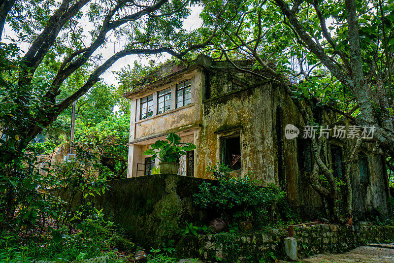 香港西贡村严田仔弃置房屋