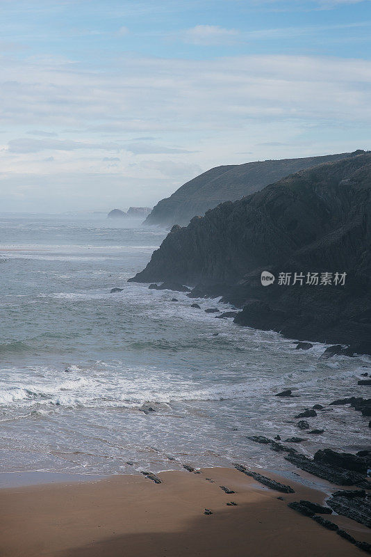 西班牙坎塔布里亚的悬崖