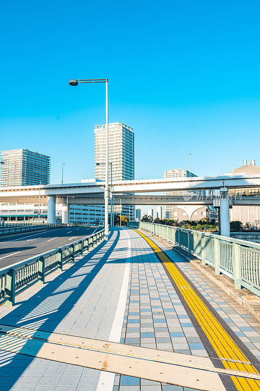 东京晴美码头和丰洲码头的城市道路