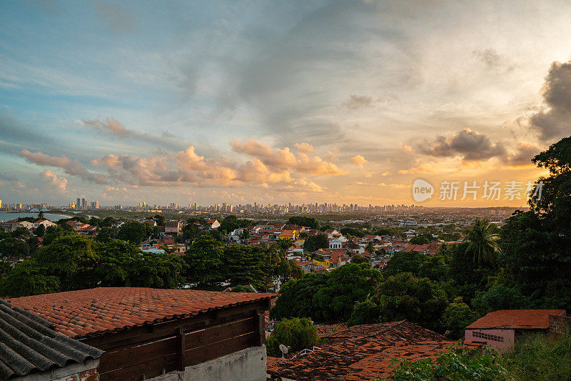 日落在奥林达伯南布哥市