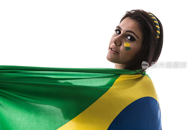 巴西女球迷高举巴西国旗庆祝