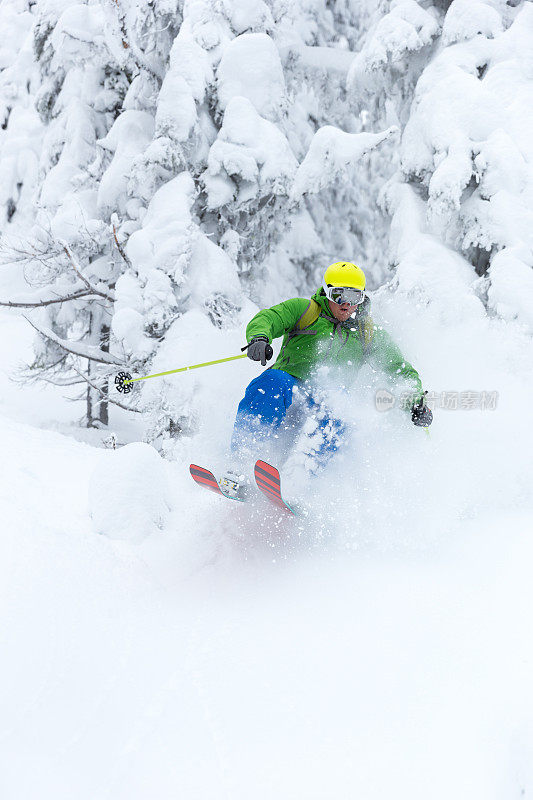 粉滑雪