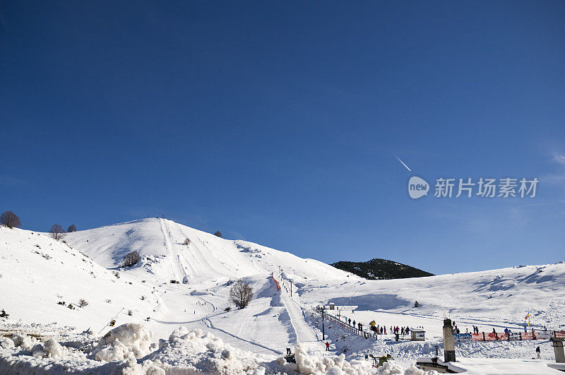 滑雪学校