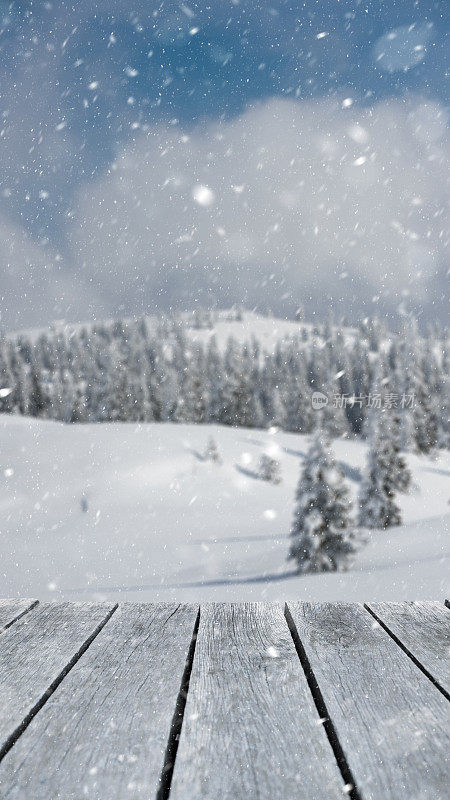 雪暴风雪