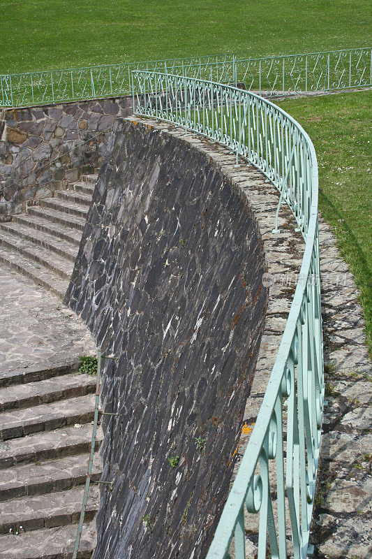 拉利贝城堡楼梯