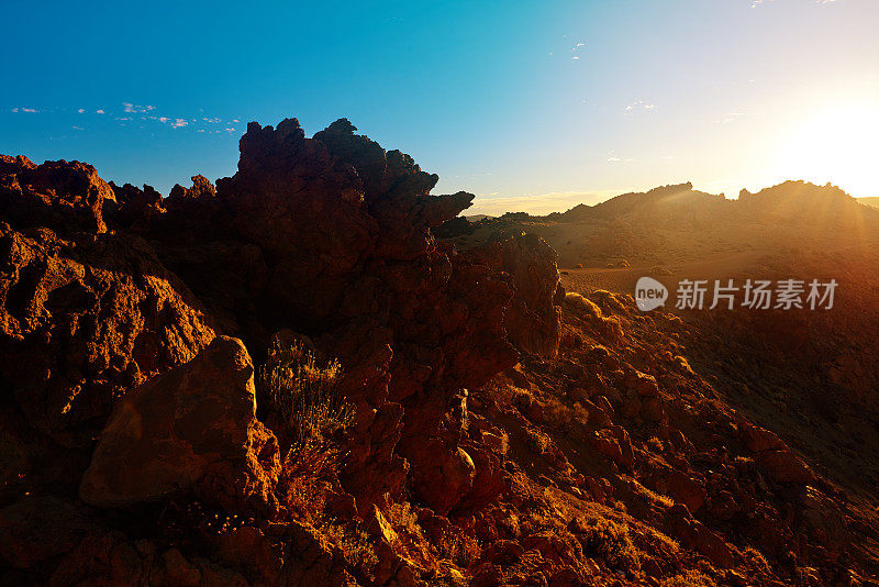 抽象的火山山