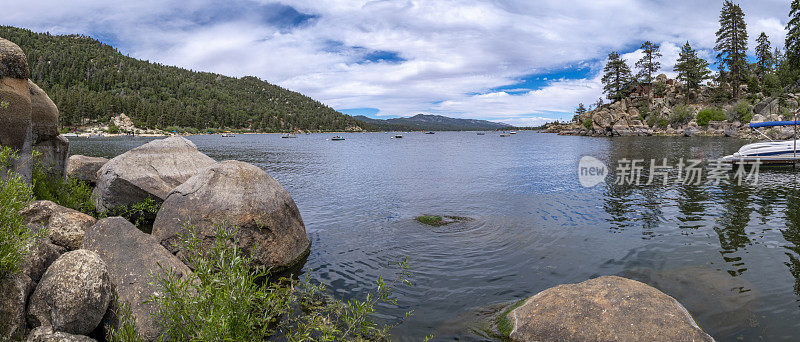 美国加州大熊湖全景