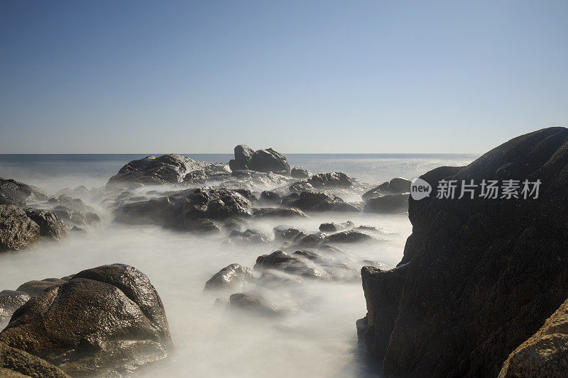 京都海滩的海岸景色