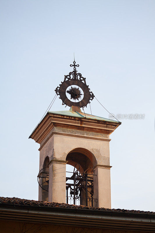 贝尔加莫教堂的小钟楼