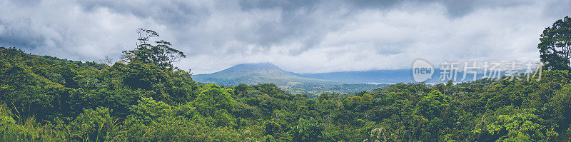 阿雷纳尔火山国家公园全景，哥斯达黎加