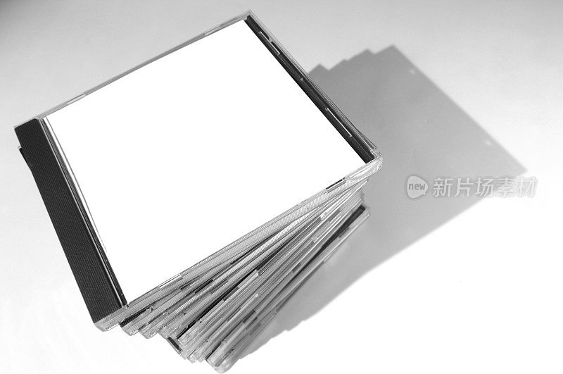 空白CD盒添加文本和图形