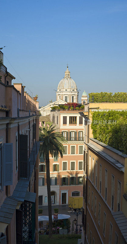 屋顶花园和圆形屋顶，罗马