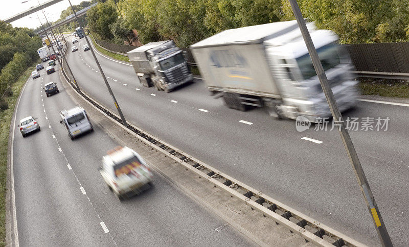 英国公路上的卡车