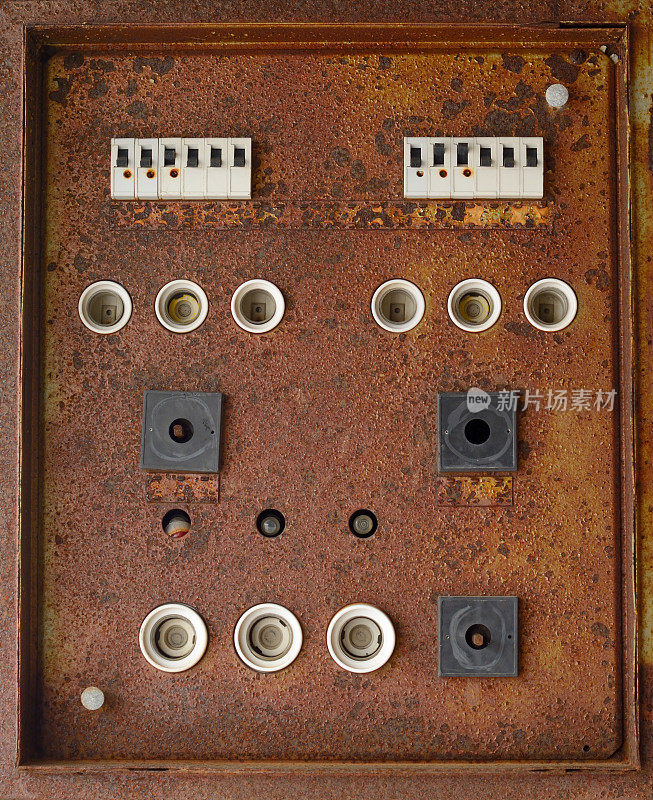 旧电器控制面板