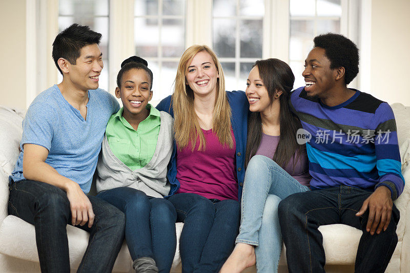 大学生群体多元化