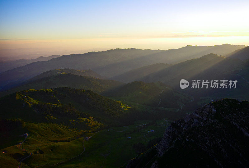 高山日出