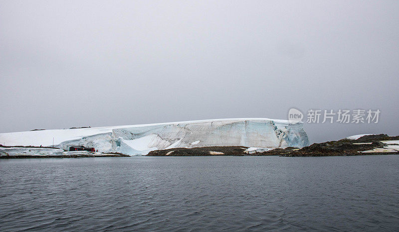 南极洲:冬天岛