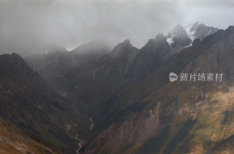 高加索山脉在斯瓦内蒂