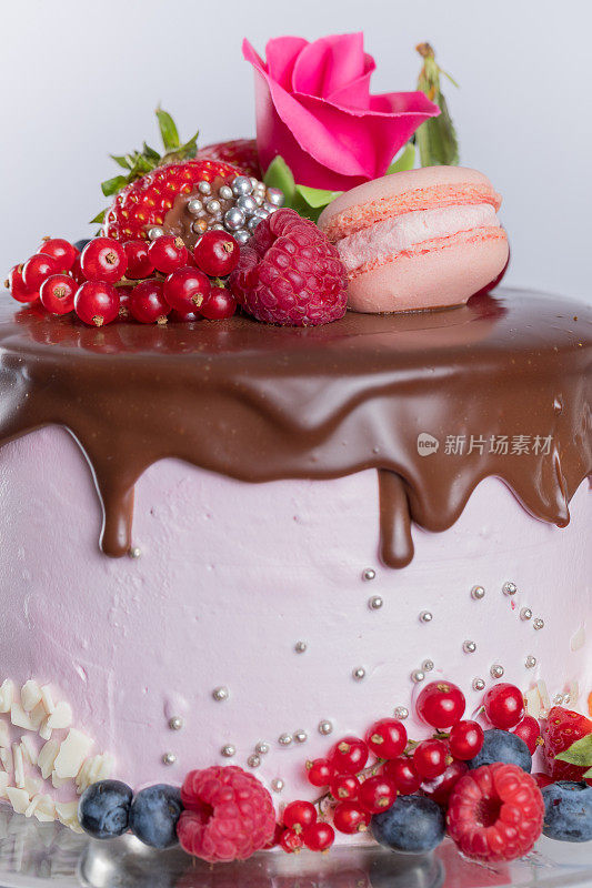 巧克力糖霜蛋糕