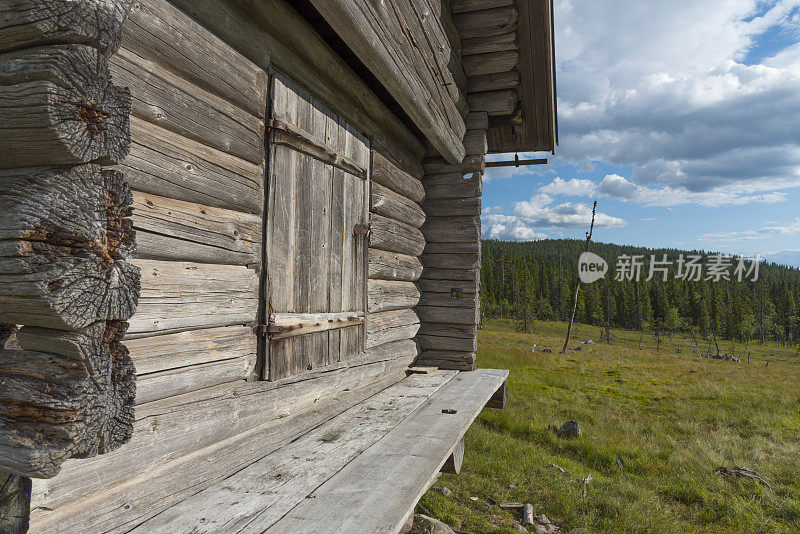 瑞典达拉那传统山上小屋的细节