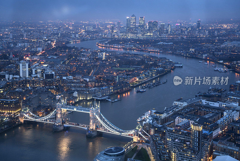 伦敦夜景鸟瞰图
