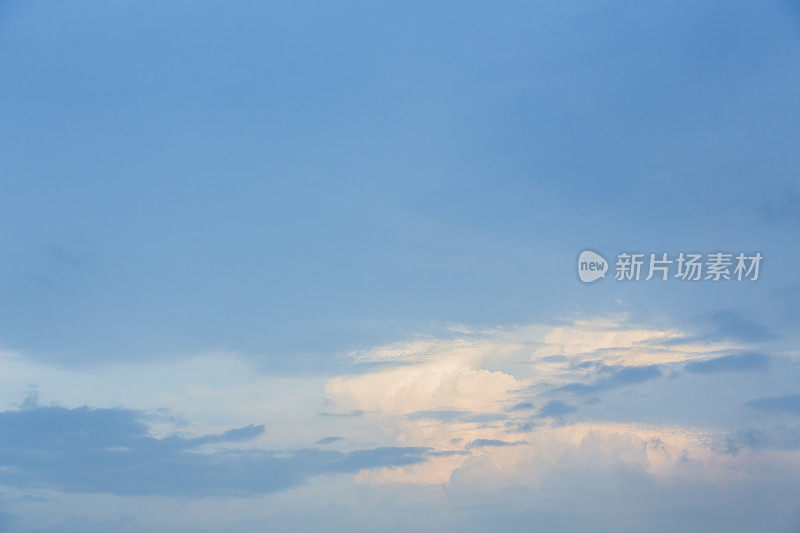 文摘Cloudscape