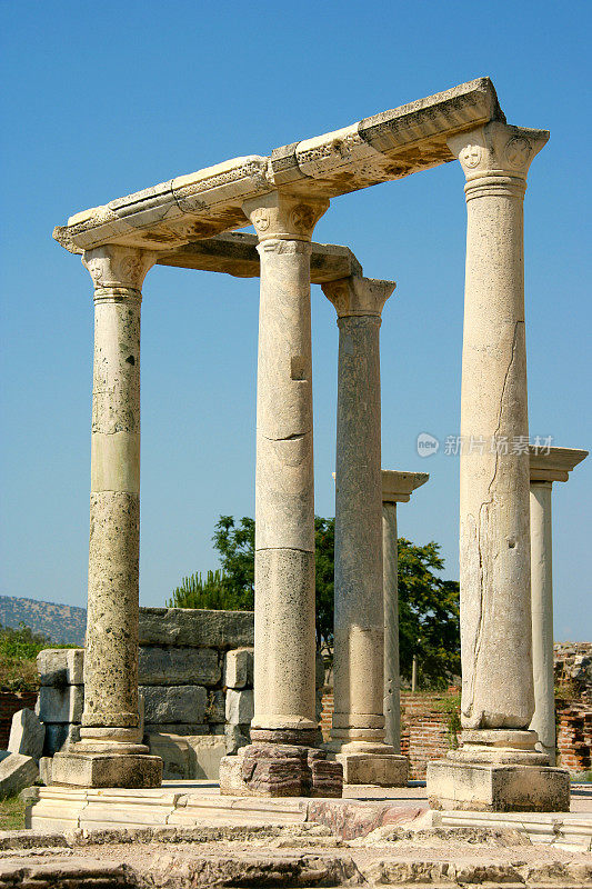 来自地中海土耳其考古遗址的建筑老柱细节