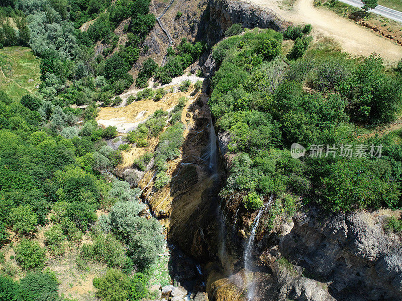 土耳其锡瓦斯省的天然瀑布