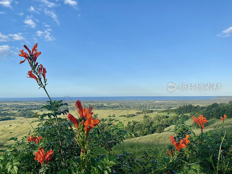 乡村山谷到海洋地平线