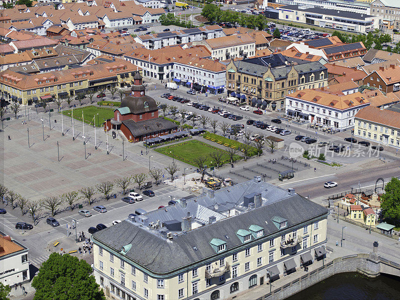 市中心广场和市政厅在Lidköping