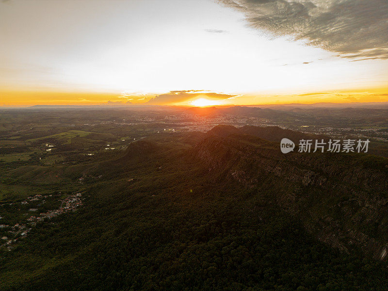 米纳斯吉拉斯州的山地景观