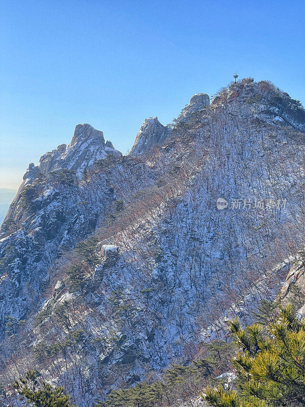 冬晨道峰山