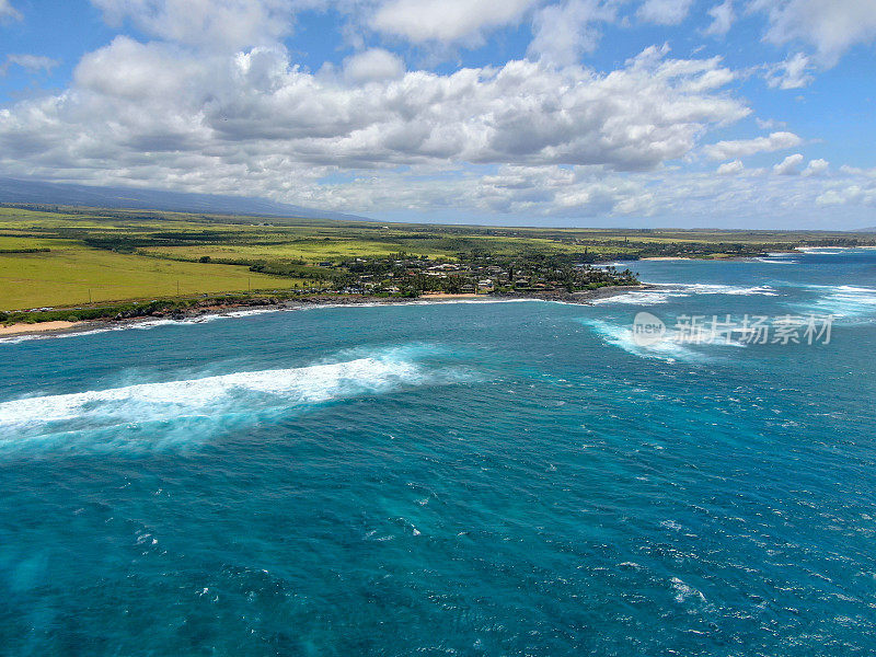 夏威夷毛伊岛上空的鸟瞰图