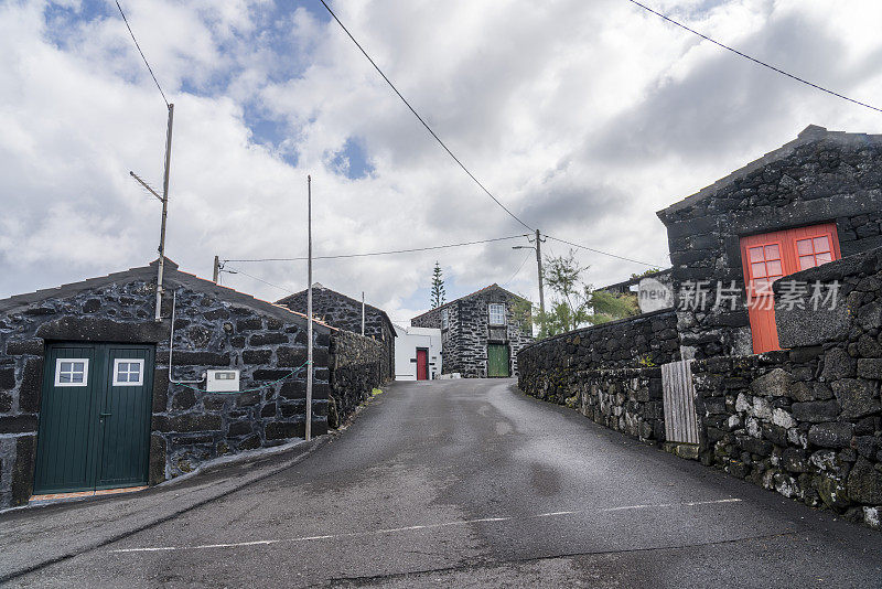 卡布里托，亚速尔群岛用火山岩建造的村庄